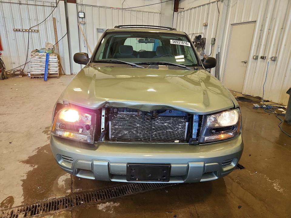 56931816 :رقم المزاد ، 1GNDS13S342354336 vin ، 2004 Chevrolet Trailblazer مزاد بيع