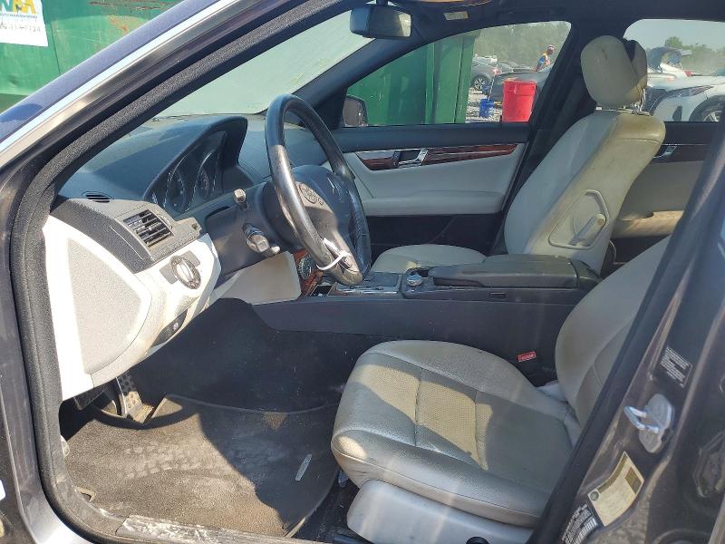 2010 Mercedes-benz C მანქანა იყიდება აუქციონზე, vin: WDDGF5GB4AF452880, აუქციონის ნომერი: 56284276