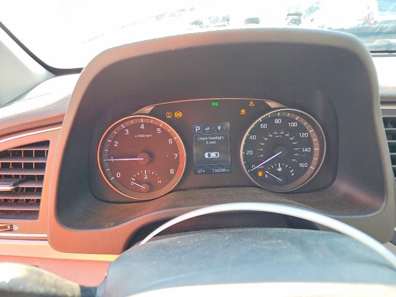 Продажа на аукционе авто 2018 Hyundai Elantra, vin: 5NPD84LF1JH386059, номер лота: 55761966