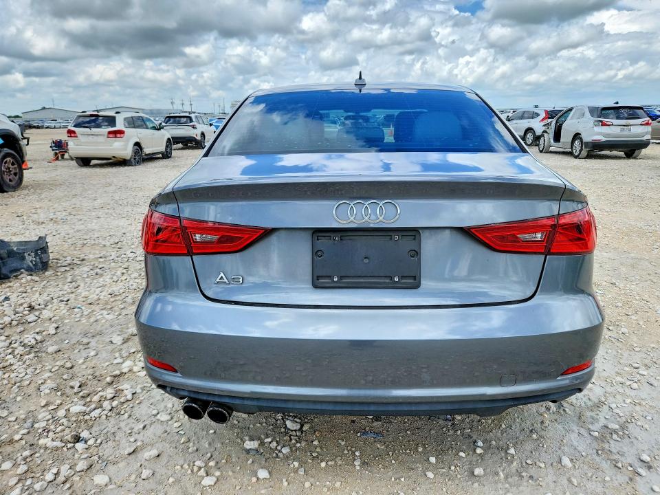 2015 Audi A3 მანქანა იყიდება აუქციონზე, vin: WAUACGFF6F1018700, აუქციონის ნომერი: 51922346