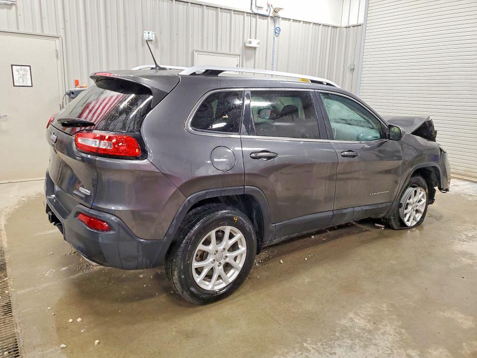 41633386 :رقم المزاد ، 1C4PJMCSXHW651466 vin ، 2017 Jeep Cherokee مزاد بيع