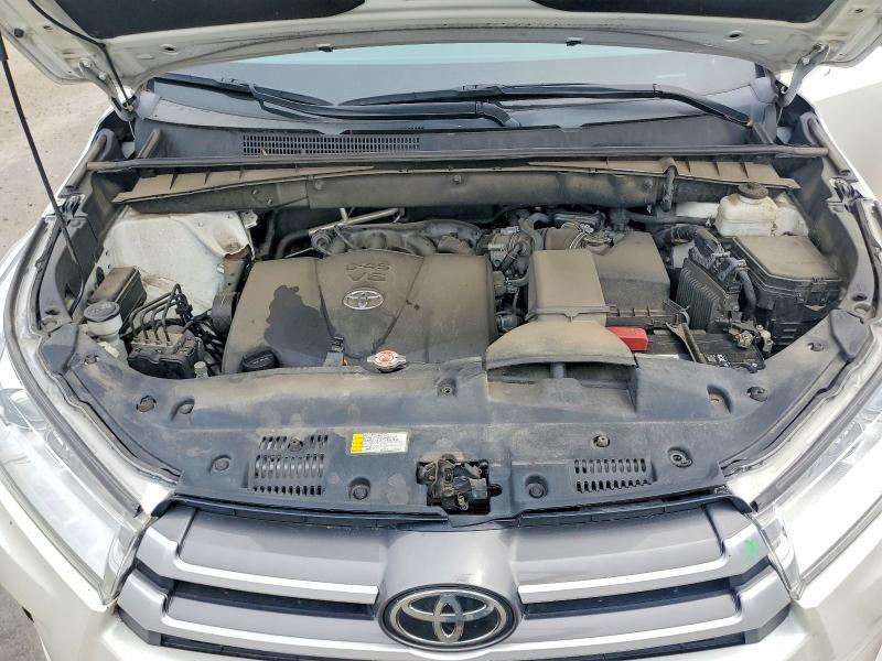 Продаж на аукціоні авто 2019 Toyota Highlander, vin: 5TDBZRFH0KS733472, номер лоту: 56926936