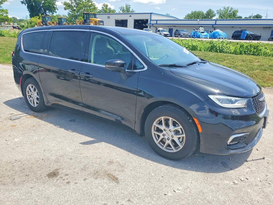 56772186 :رقم المزاد ، 2C4RC1BG9PR526867 vin ، 2023 Chrysler Pacifica مزاد بيع