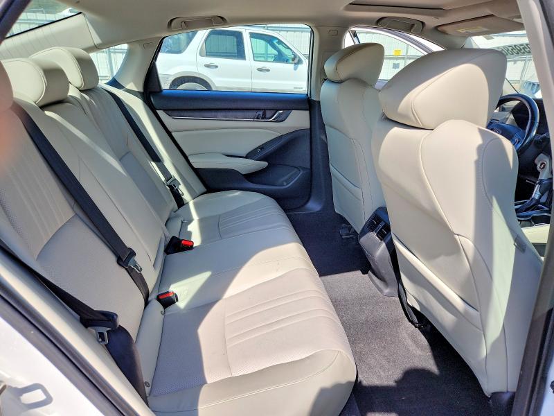Продаж на аукціоні авто 2018 Honda Accord, vin: 1HGCV1F66JA071913, номер лоту: 59059586