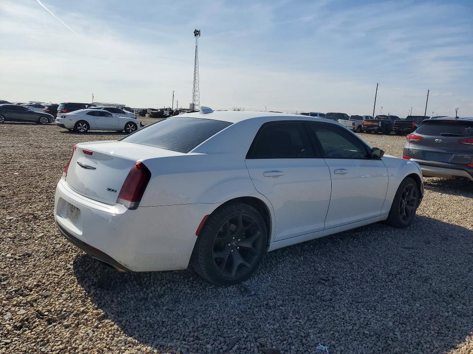 54657846 :رقم المزاد ، 2C3CCAAG4PH624609 vin ، 2023 Chrysler 300 مزاد بيع