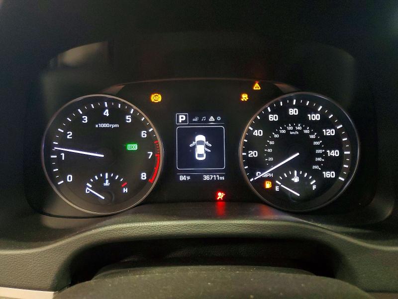 Продажа на аукционе авто 2018 Hyundai Elantra, vin: 5NPD84LF4JH394852, номер лота: 55873046