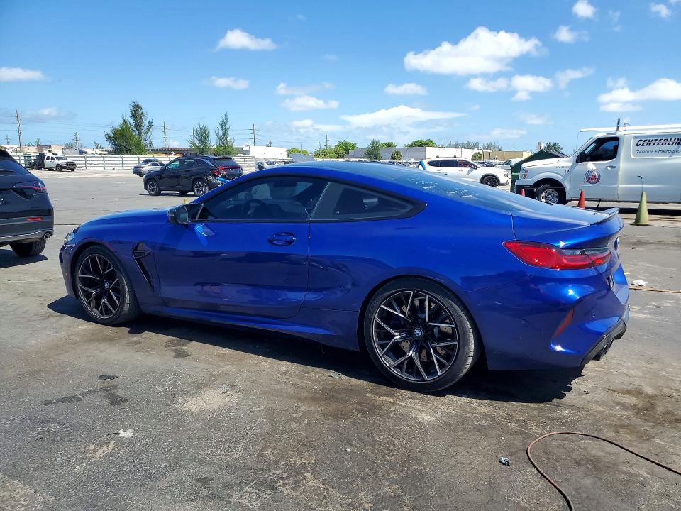 2022 Bmw M8 მანქანა იყიდება აუქციონზე, vin: WBSAE0C0XNCH45244, აუქციონის ნომერი: 57418596