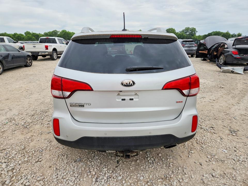 55770006 :رقم المزاد ، 5XYKTDA60EG442112 vin ، 2014 Kia Sorento مزاد بيع