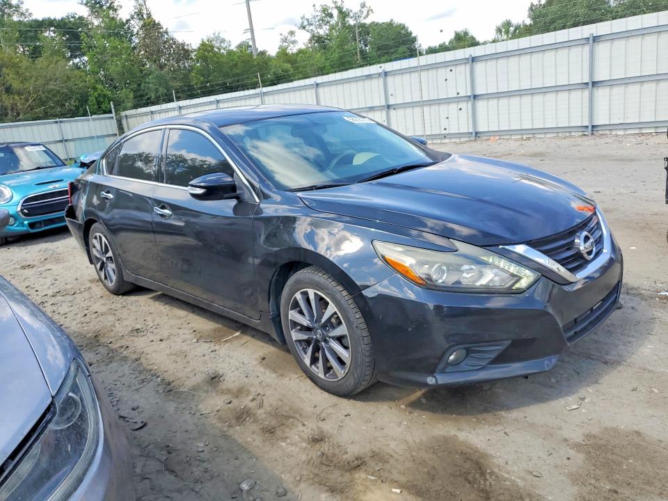 56235276 :رقم المزاد ، 1N4AL3AP5HC118506 vin ، 2017 Nissan Altima مزاد بيع