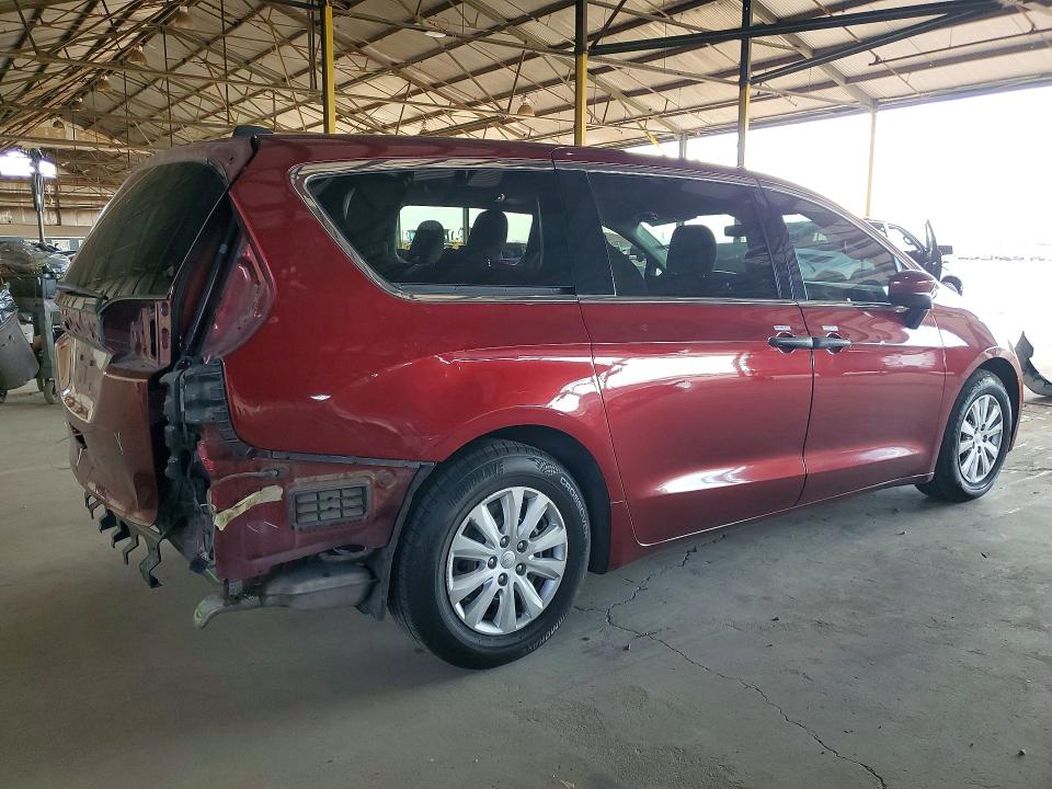 58333746 :رقم المزاد ، 2C4RC1AG4JR101663 vin ، 2018 Chrysler Pacifica مزاد بيع