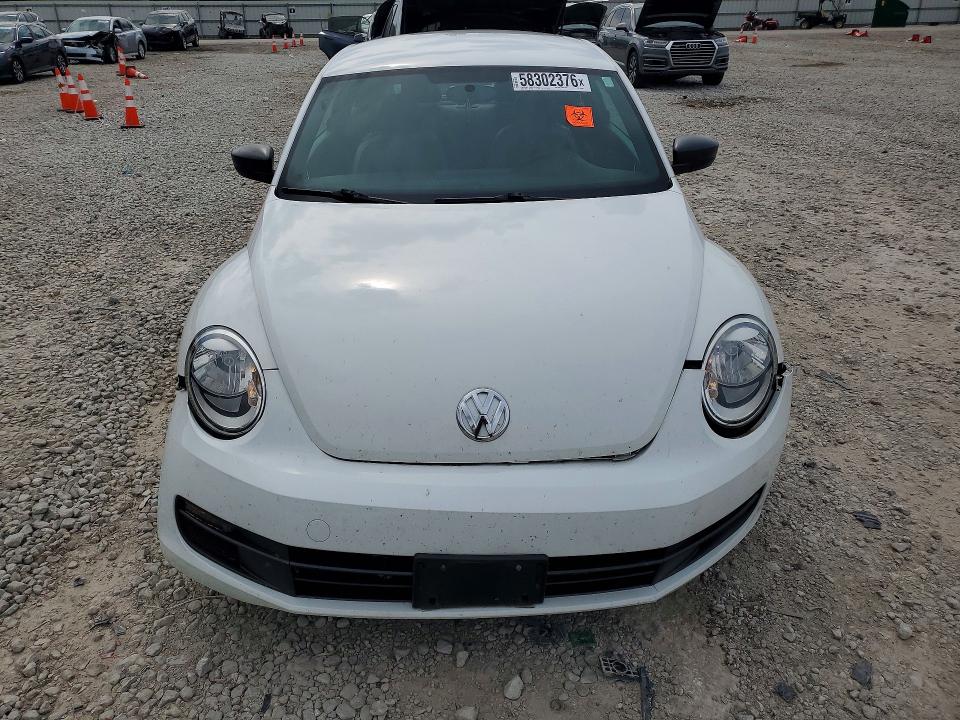 Продаж на аукціоні авто 2015 Volkswagen Beetle, vin: 3VWF17AT8FM624334, номер лоту: 58302376