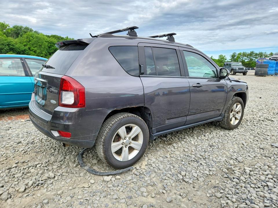 57852196 :رقم المزاد ، 1C4NJDEB7HD191151 vin ، 2017 Jeep Compass مزاد بيع