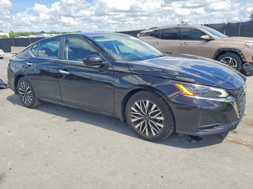 Продаж на аукціоні авто 2023 Nissan Altima, vin: 1N4BL4DV2PN423422, номер лоту: 55572086