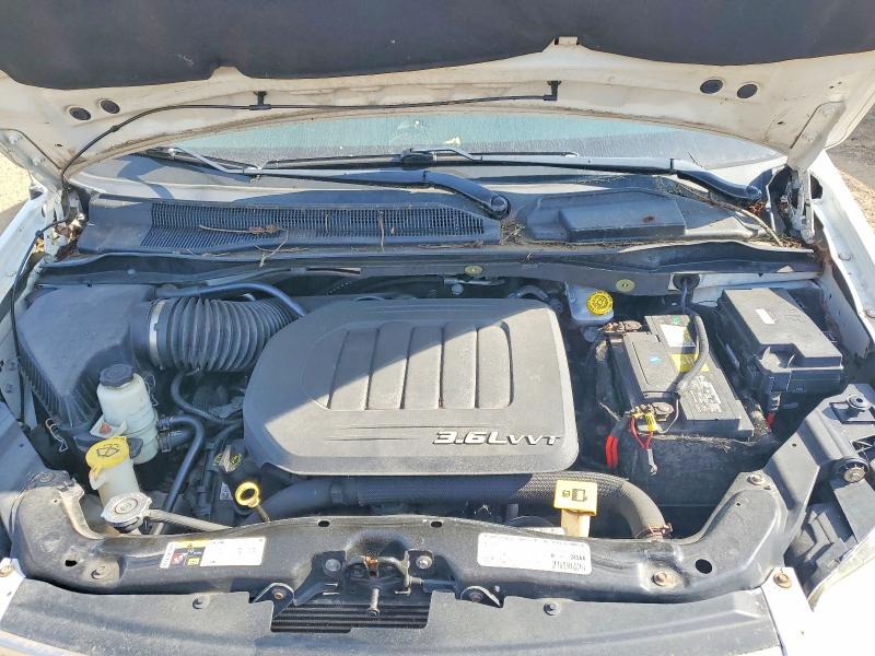 55038616 :رقم المزاد ، 2C4RC1BG8DR638135 vin ، 2013 Chrysler Town & Country مزاد بيع