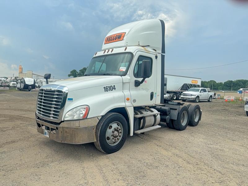 Продажа на аукционе авто 2016 Freightliner Cascadia 125, vin: 3AKGGEDV5GDHC5017, номер лота: 58603376