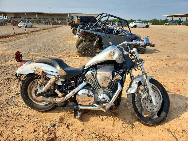 58434766 :رقم المزاد ، 1HFSC55036A212812 vin ، 2006 Honda Vtx1300 مزاد بيع
