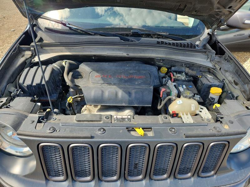 2018 Jeep Renegade მანქანა იყიდება აუქციონზე, vin: ZACCJBCB8JPG72886, აუქციონის ნომერი: 58218026