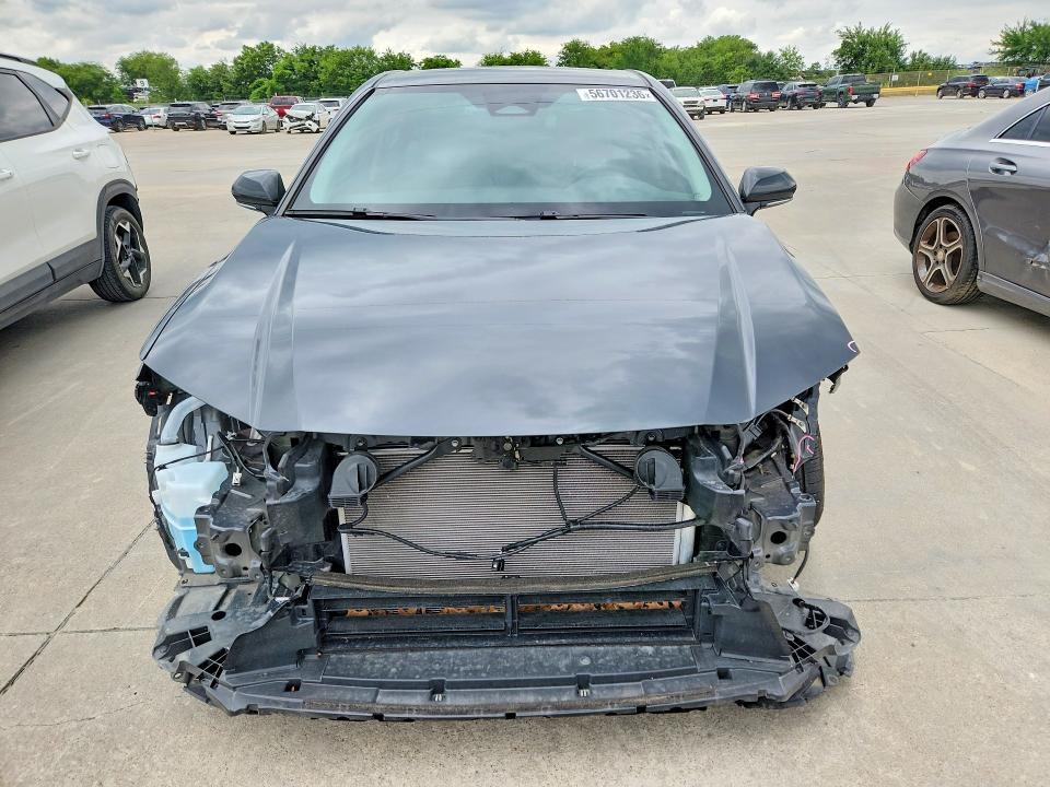 56701236 :رقم المزاد ، 4T1DAACK0SU145077 vin ، 2025 Toyota Camry مزاد بيع