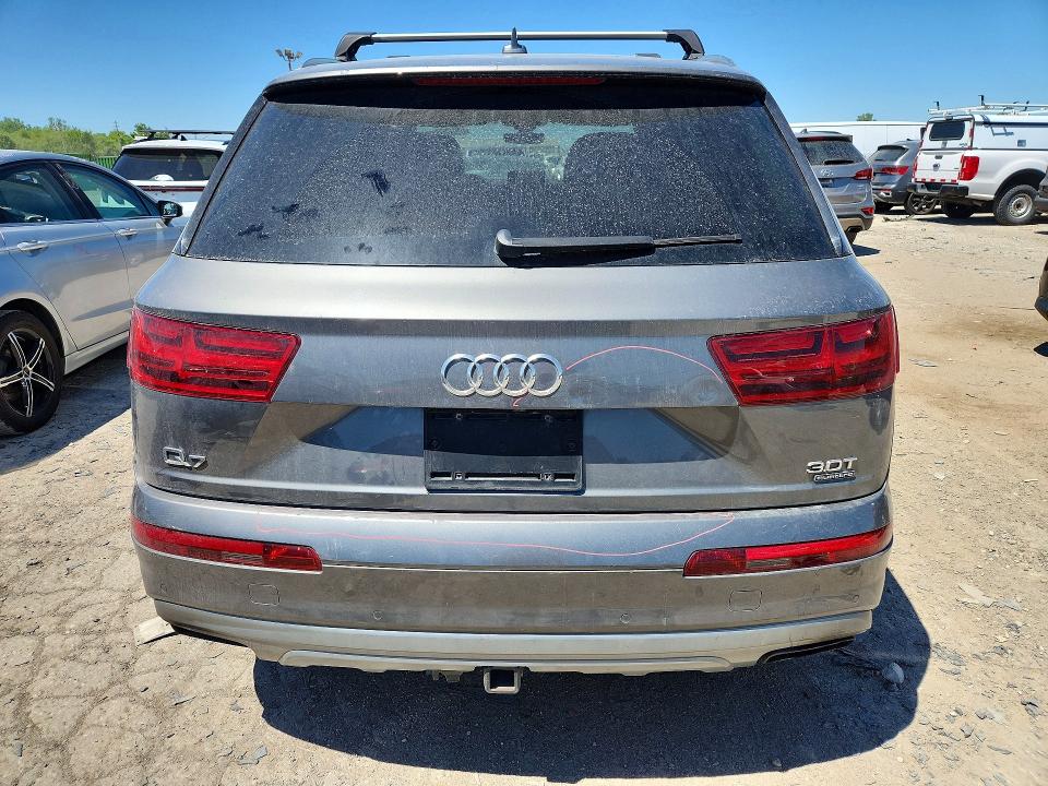 2017 Audi Q7 მანქანა იყიდება აუქციონზე, vin: WA1LAAF74HD012171, აუქციონის ნომერი: 55636896
