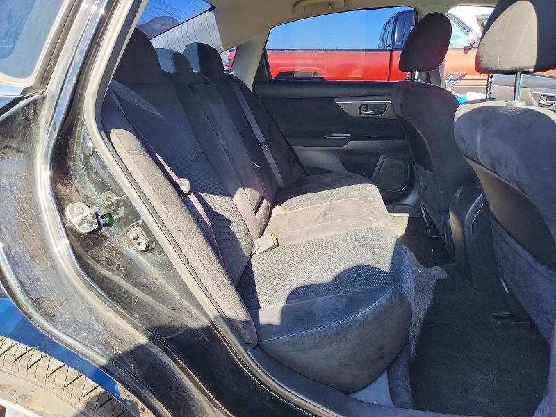 2015 Nissan Altima მანქანა იყიდება აუქციონზე, vin: 1N4AL3AP0FC185883, აუქციონის ნომერი: 55740666