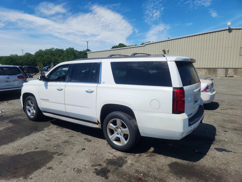58832196 :رقم المزاد ، 1GNSKJKC1FR300402 vin ، 2015 Chevrolet Suburban مزاد بيع