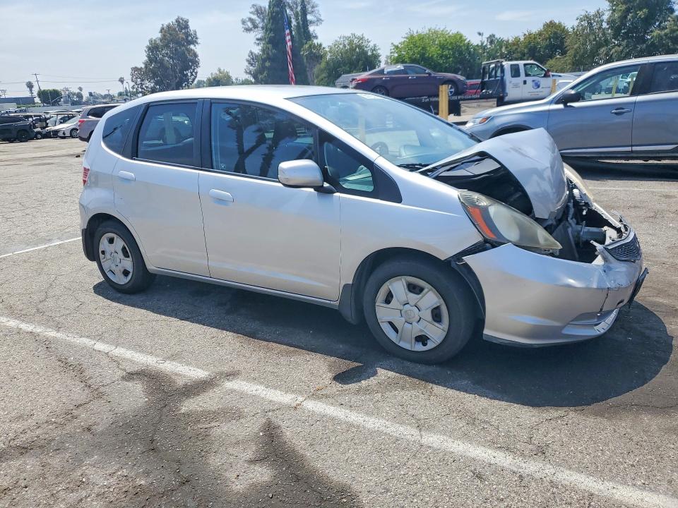 Продажа на аукционе авто 2013 Honda Fit, vin: JHMGE8H35DC030126, номер лота: 55472516