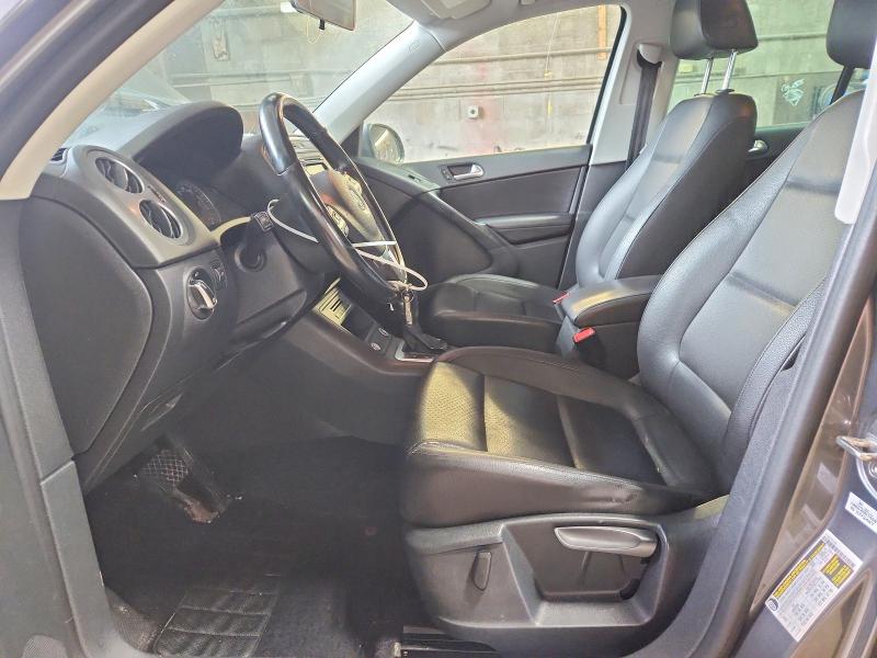 56179026 :رقم المزاد ، WVGAV3AX4EW616514 vin ، 2014 Volkswagen Tiguan مزاد بيع