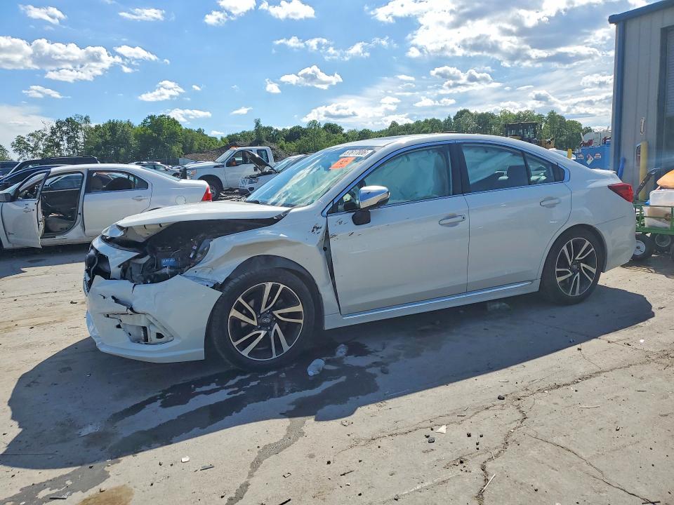 57617806 :رقم المزاد ، 4S3BNAS62K3021824 vin ، 2019 Subaru Legacy مزاد بيع