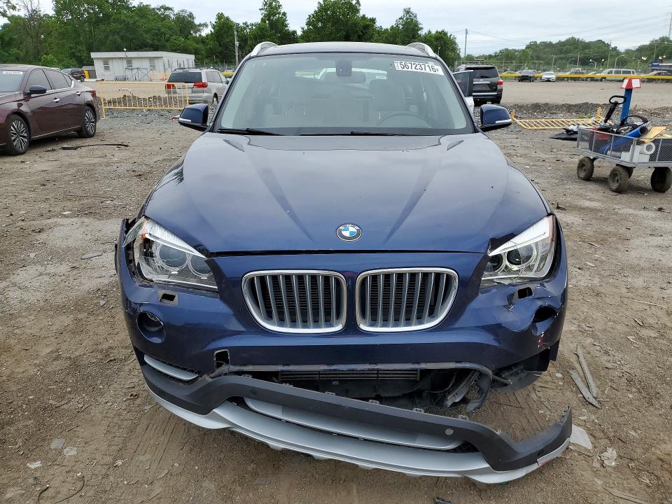 2015 Bmw X1 მანქანა იყიდება აუქციონზე, vin: WBAVL1C53FVY41555, აუქციონის ნომერი: 56723716