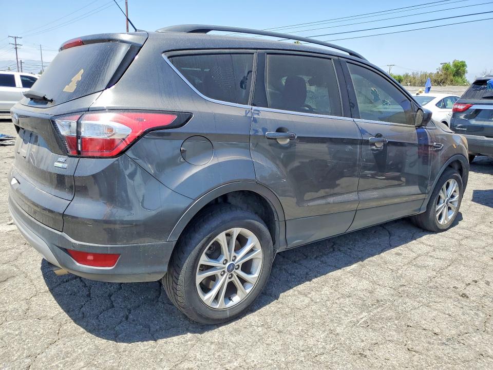 Продажа на аукционе авто 2018 Ford Escape, vin: 1FMCU9GD8JUC13427, номер лота: 55579826