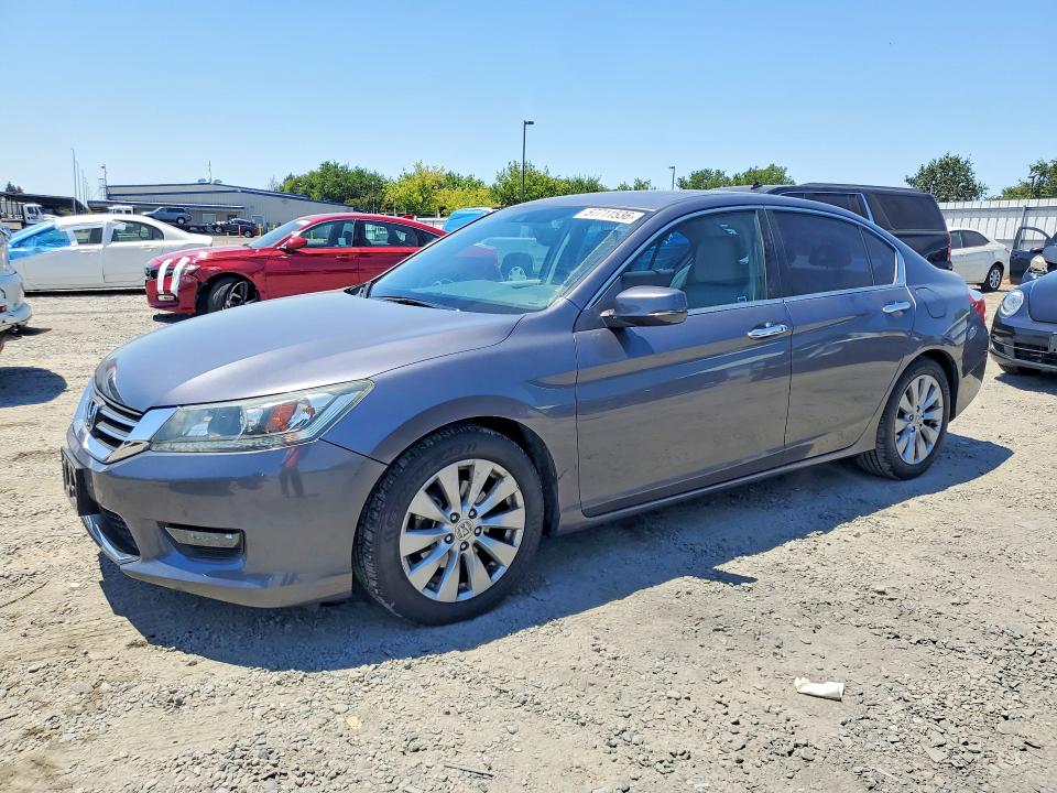 57711536 :رقم المزاد ، 1HGCR2F8XEA135047 vin ، 2014 Honda Accord مزاد بيع