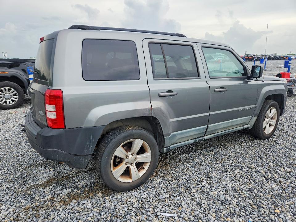 57957936 :رقم المزاد ، 1J4NF1GB9BD276958 vin ، 2011 Jeep Patriot مزاد بيع