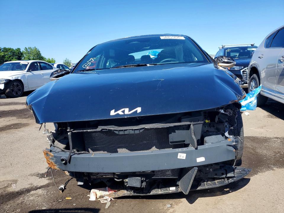 58451276 :رقم المزاد ، 3KPFW4DE1SE132278 vin ، 2025 Kia K4 مزاد بيع
