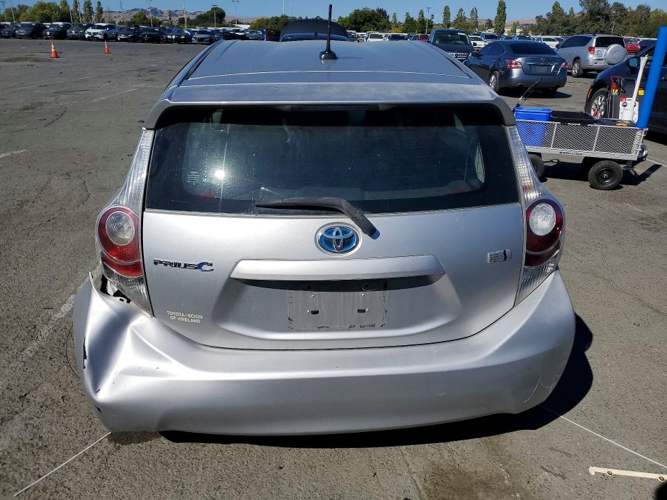Продажа на аукционе авто 2012 Toyota Prius C, vin: JTDKDTB32C1001400, номер лота: 58609446