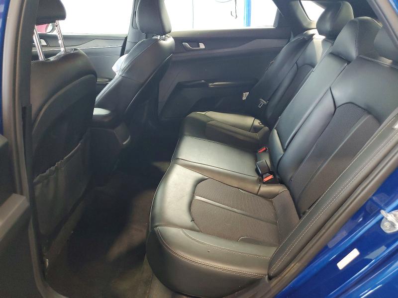 58784636 :رقم المزاد ، 5XXG64J2XNG163717 vin ، 2022 Kia K5 مزاد بيع