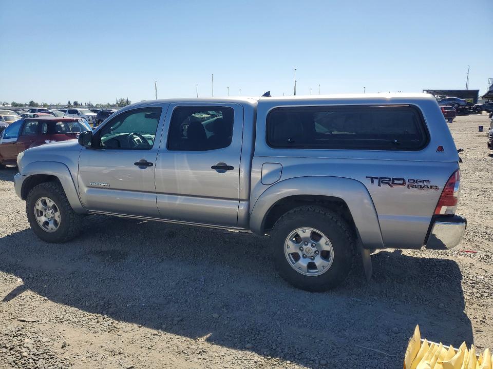 56439106 :رقم المزاد ، 5TFLU4EN4FX135978 vin ، 2015 Toyota Tacoma مزاد بيع