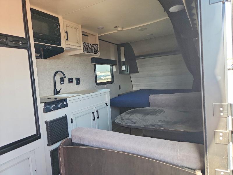 Продажа на аукционе авто 2022 Jayco Jay Flight, vin: 1UJBJ0AJ6N17A0518, номер лота: 58788026