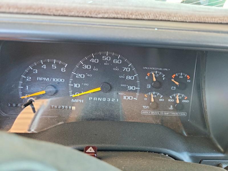 57595366 :رقم المزاد ، 3GKFK16R0VG525681 vin ، 1997 Gmc Suburban مزاد بيع