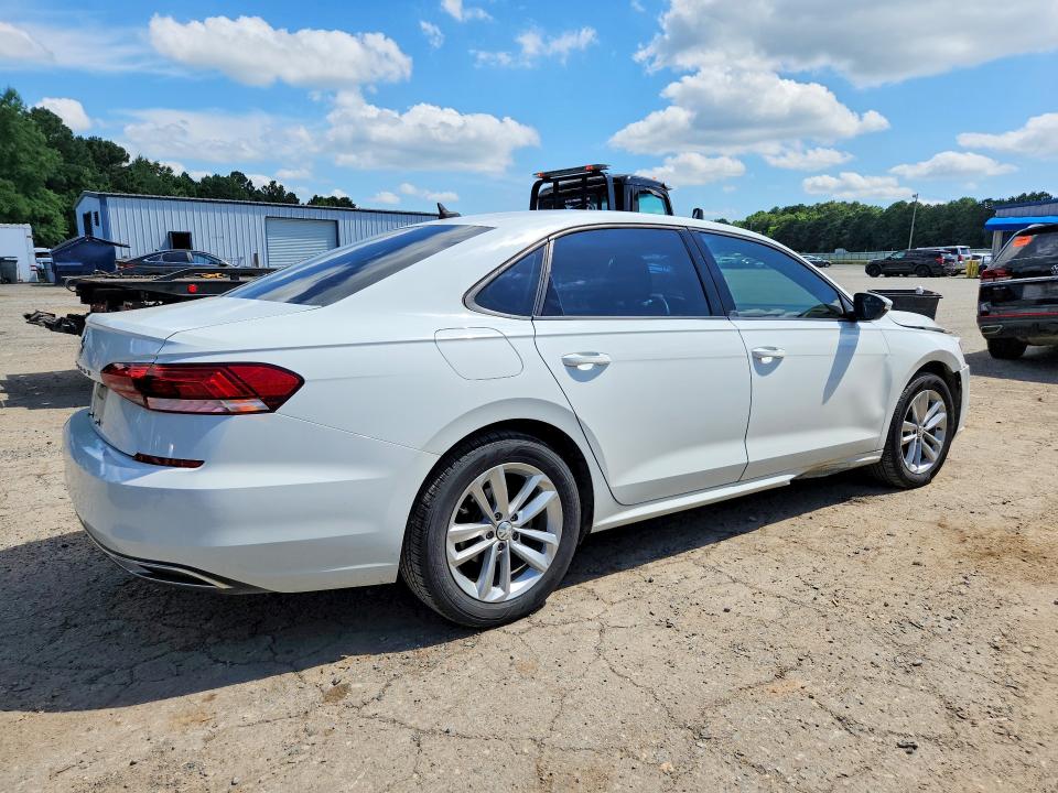 Продажа на аукционе авто 2021 Volkswagen Passat, vin: 1VWAA7A34MC010048, номер лота: 58033886