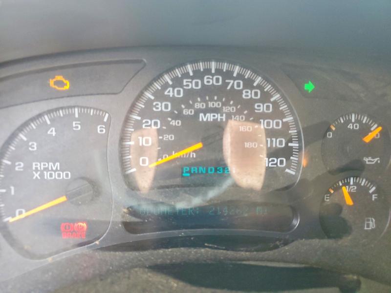 2005 Chevrolet Silverado მანქანა იყიდება აუქციონზე, vin: 2GCEK13T951113842, აუქციონის ნომერი: 56348706