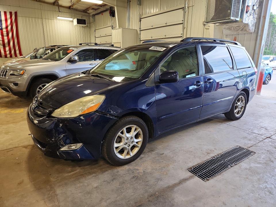 Продажа на аукционе авто 2006 Toyota Sienna, vin: 5TDZA22C26S399362, номер лота: 58092226