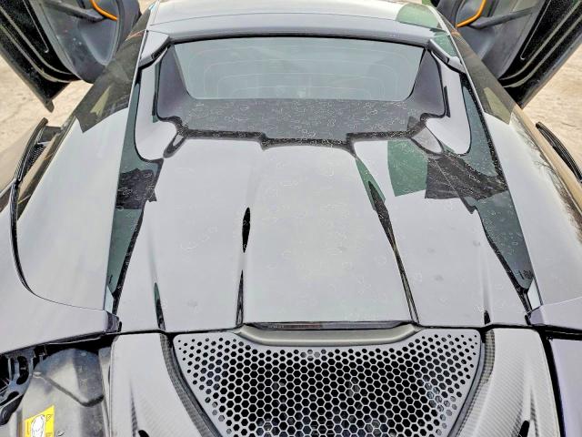 58900716 :رقم المزاد ، SBM14FCA2LW004138 vin ، 2020 Mclaren Automotive 720s مزاد بيع