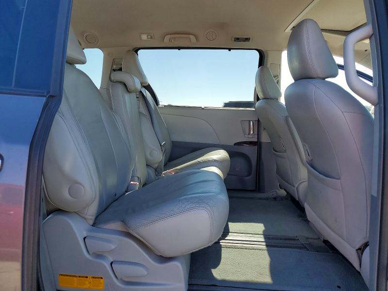 2013 Toyota Sienna მანქანა იყიდება აუქციონზე, vin: 5TDYK3DC0DS299821, აუქციონის ნომერი: 58590036