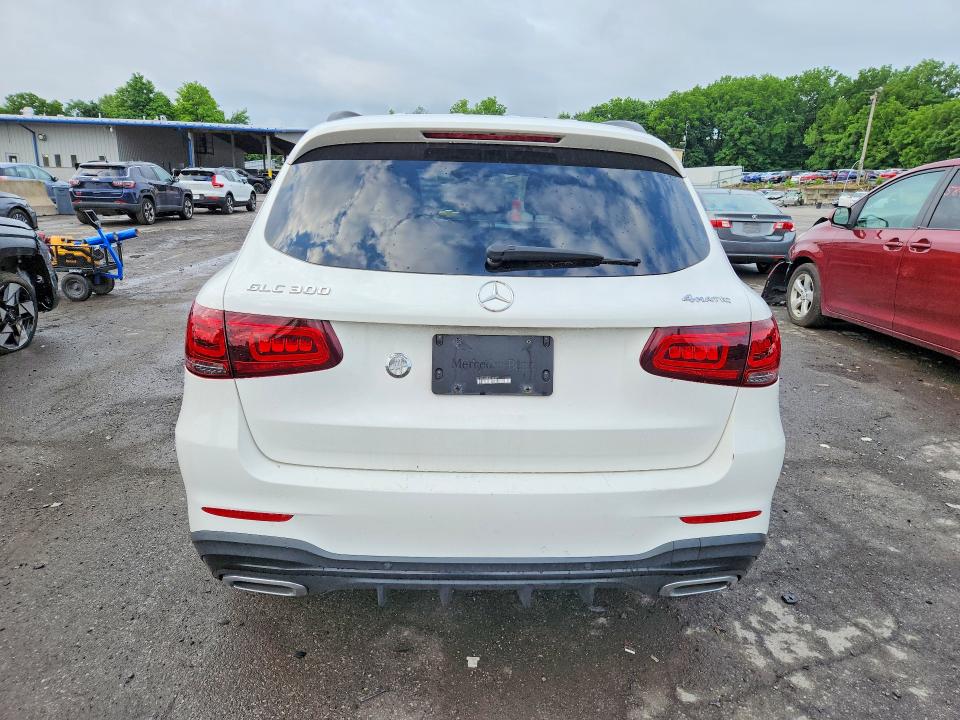 58993306 :رقم المزاد ، W1N0G8EB6LF860211 vin ، 2020 Mercedes-benz Glc مزاد بيع