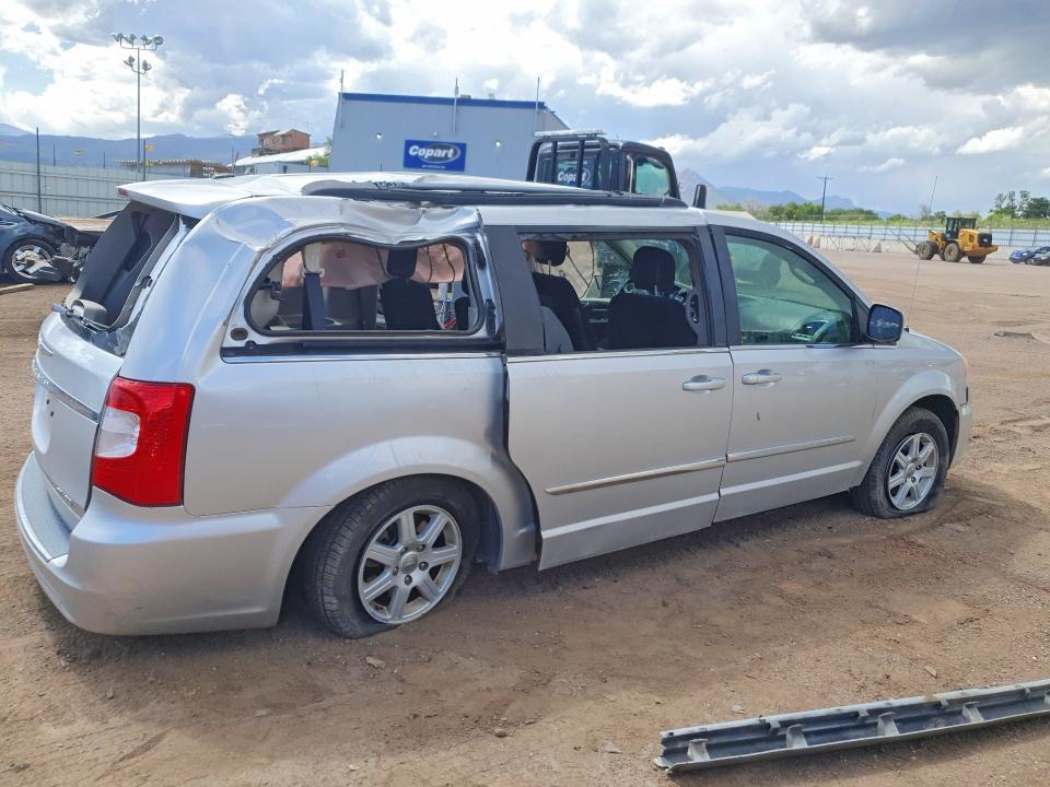 2011 Chrysler Town & Country მანქანა იყიდება აუქციონზე, vin: 2A4RR5DG9BR720028, აუქციონის ნომერი: 55217436