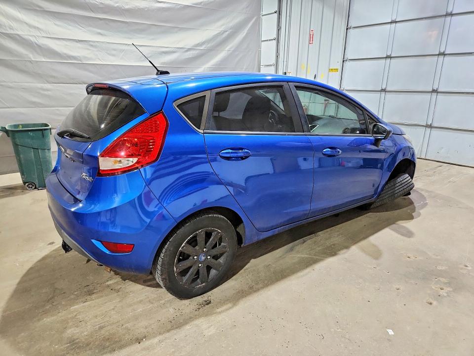 59101006 :رقم المزاد ، 3FADP4EJ1BM173392 vin ، 2011 Ford Fiesta مزاد بيع