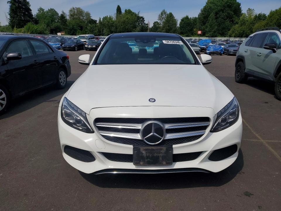 58728346 :رقم المزاد ، 55SWF4KB6HU189392 vin ، 2017 Mercedes-benz C300 Sadan 4 Door مزاد بيع