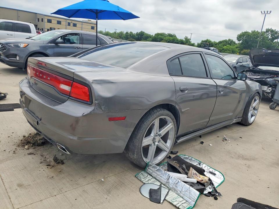 55916376 :رقم المزاد ، 2B3CL3CG3BH566779 vin ، 2011 Dodge Charger مزاد بيع