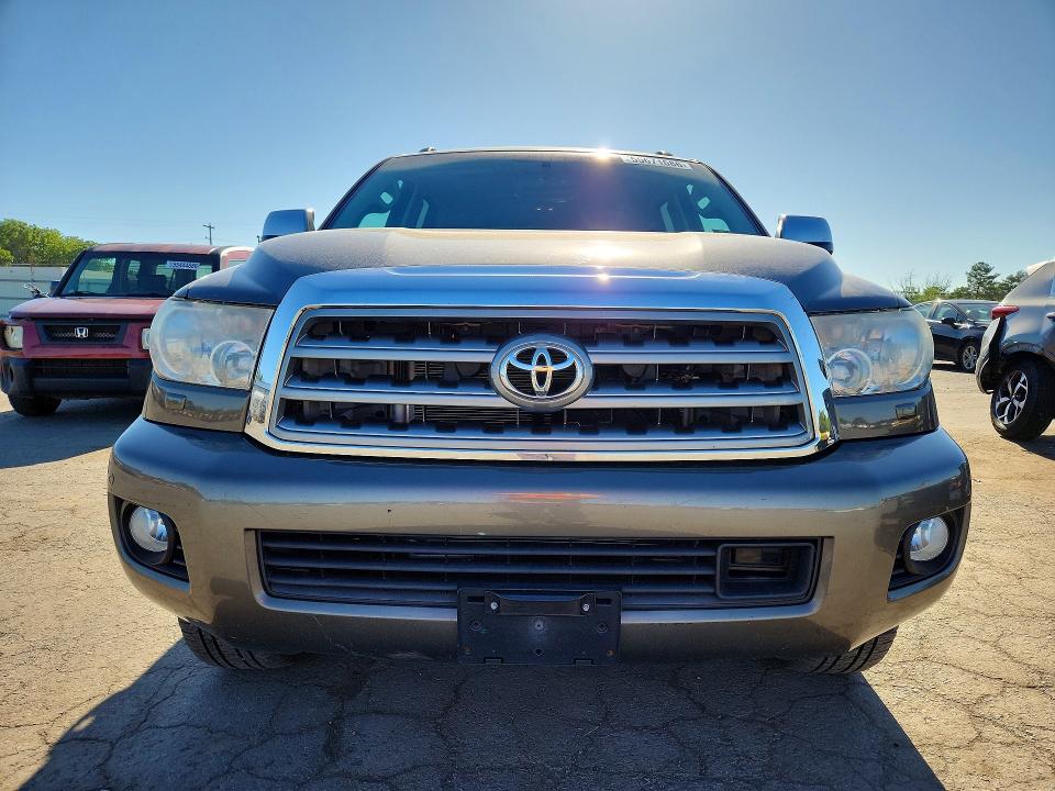 55671686 :رقم المزاد ، 5TDDW5G10CS066576 vin ، 2012 Toyota Sequoia مزاد بيع