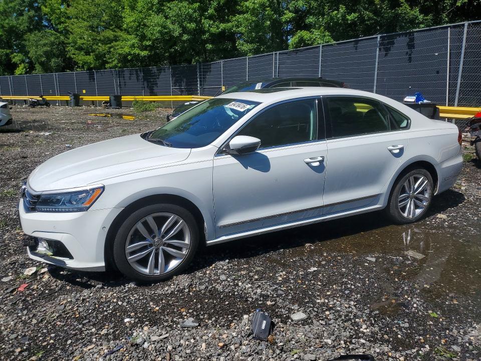 Auction sale of the 2018 Volkswagen Passat, vin: 1VWCA7A30JC000346, lot number: 58418416
